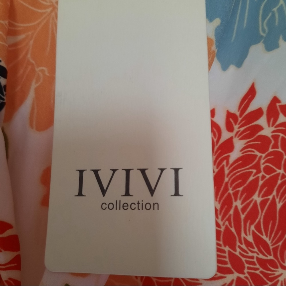 Ivivi Boutique Floral Lined Romper - Picture 4 of 5